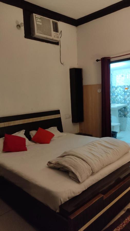 White House Luxury Rooms - Loved By Travellers, Couples, Corporates Jalandhar Exterior foto